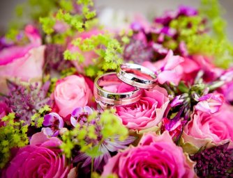 Unikátní symbolika svatebních květin