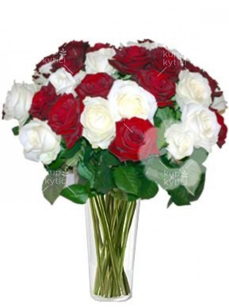 Kytice z bílých a červených růží