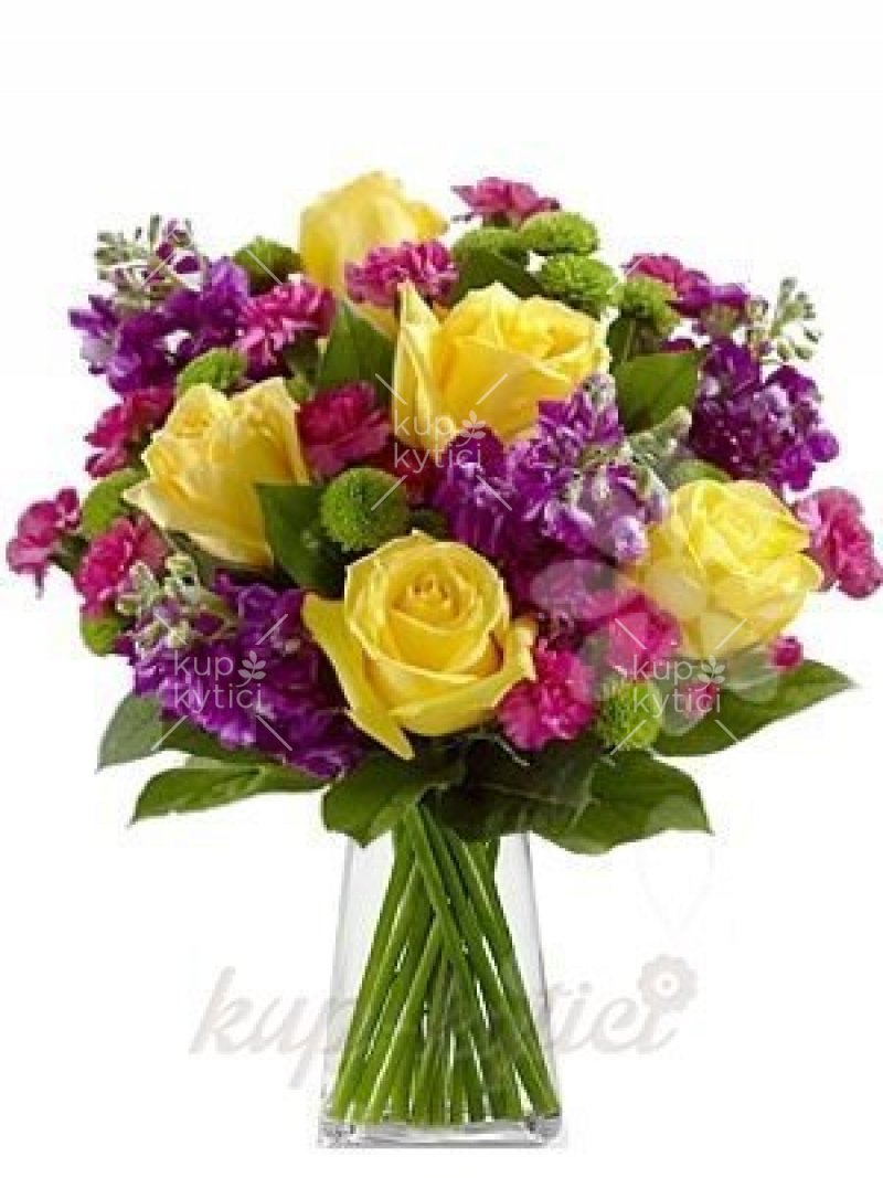 The original combination in the bouquet Roxy
