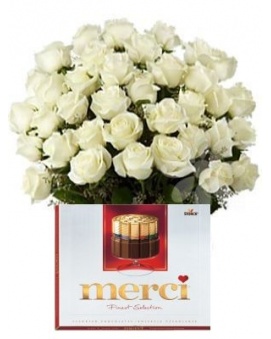 Bouquet of white roses + Merci 250 g