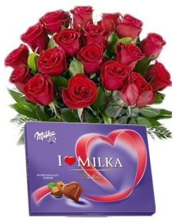 Bouquet of red roses + Milka 110 g