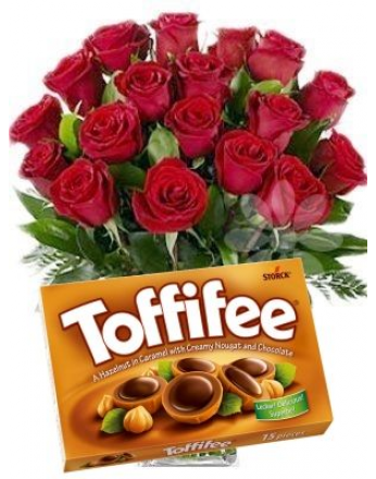 Kytica červených ruží + Toffifee 125 g